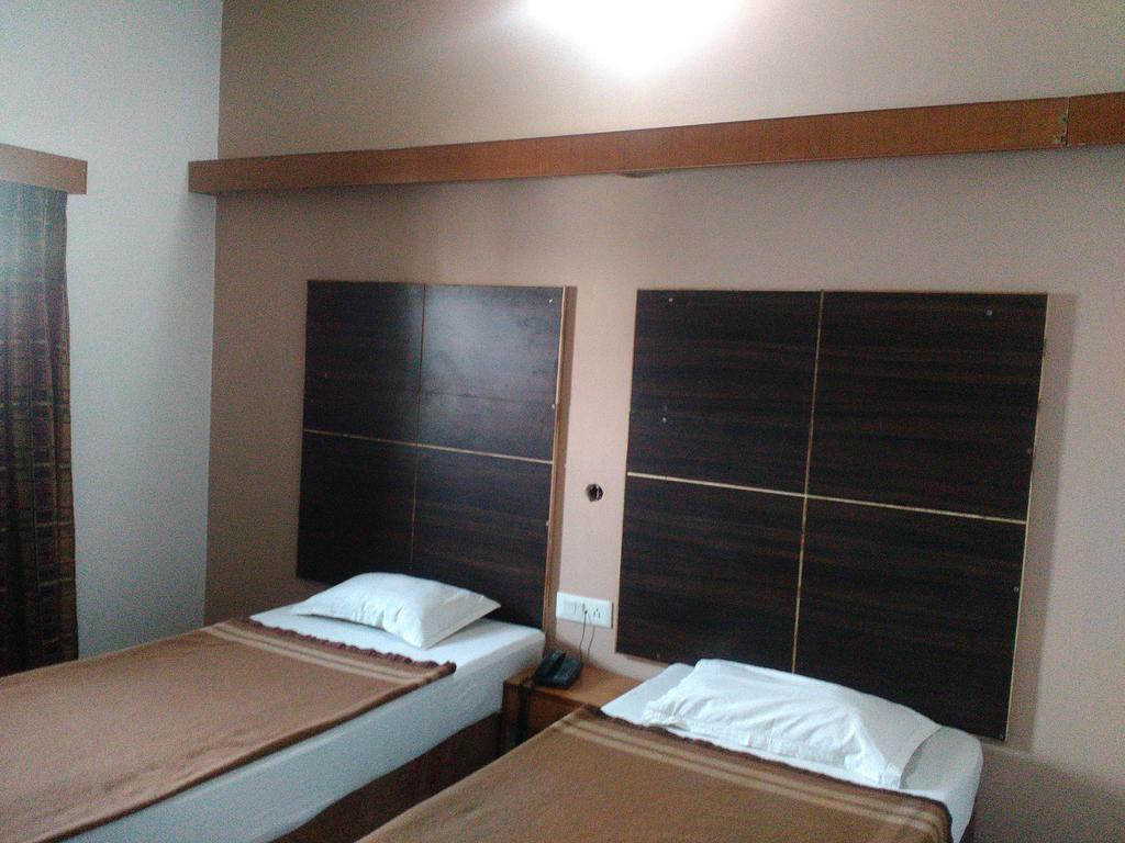 Hotel Ajaya 瓦拉纳西 客房 照片