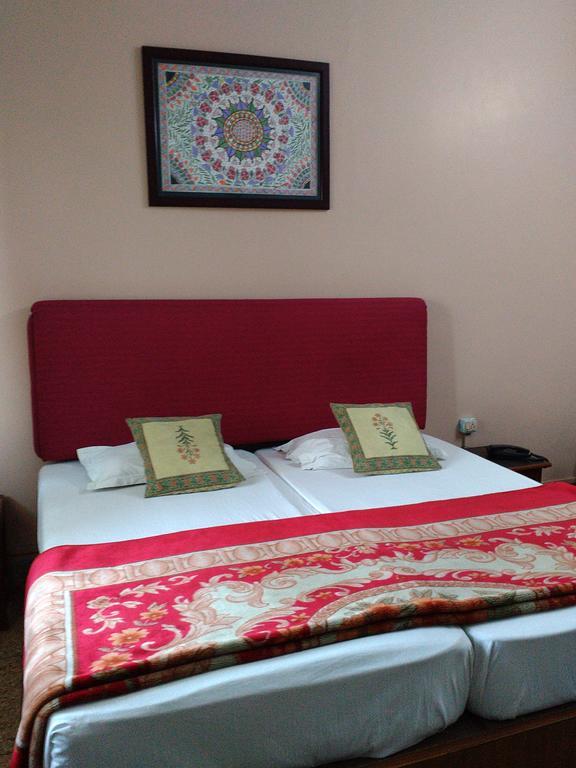 Hotel Ajaya 瓦拉纳西 客房 照片