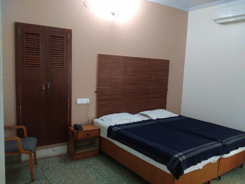 Hotel Ajaya 瓦拉纳西 客房 照片