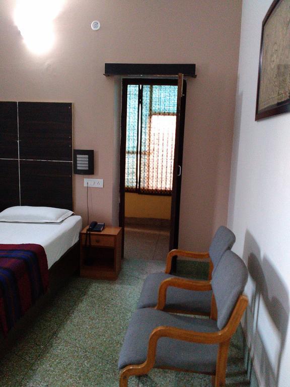 Hotel Ajaya 瓦拉纳西 客房 照片